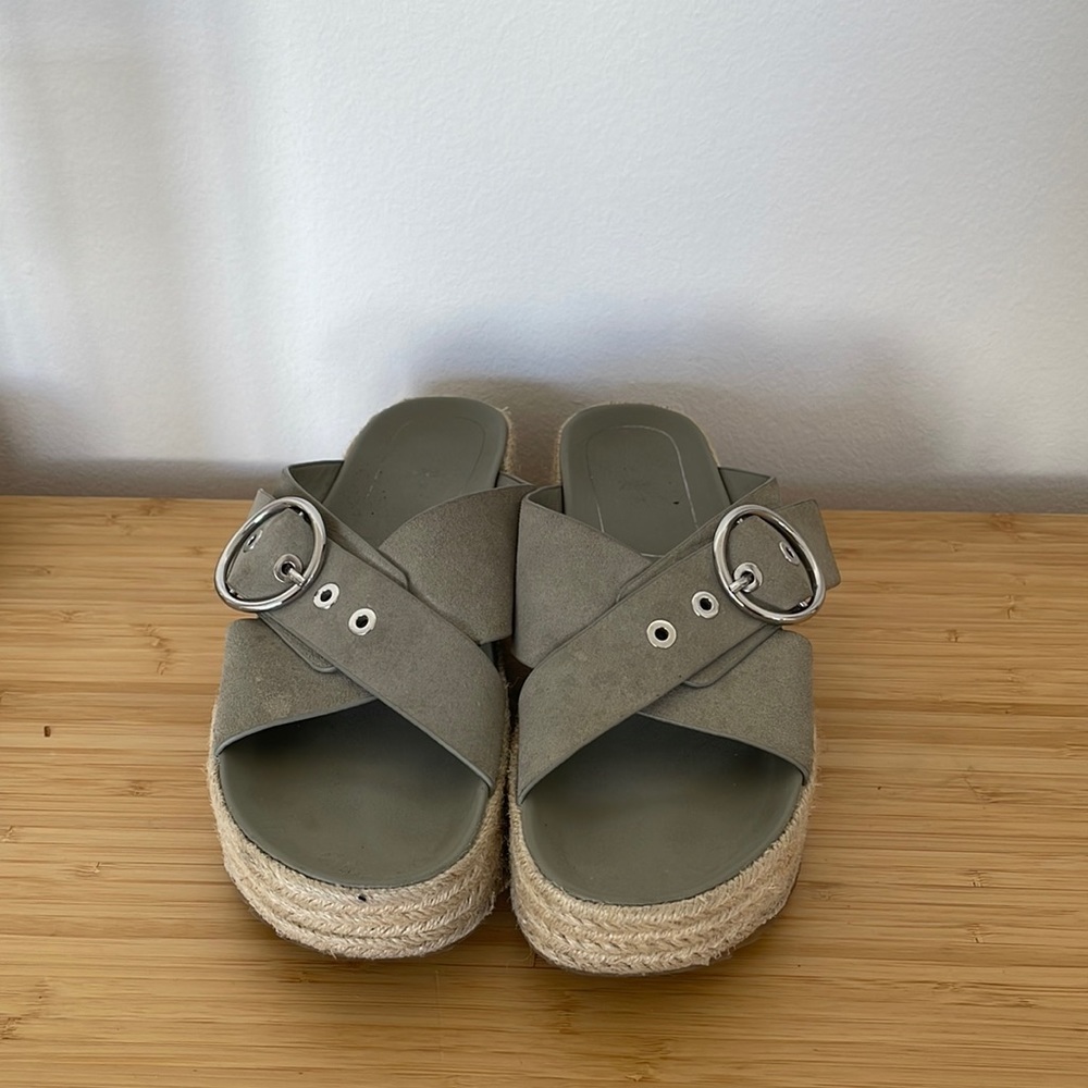 Zara platform sandal with buckle